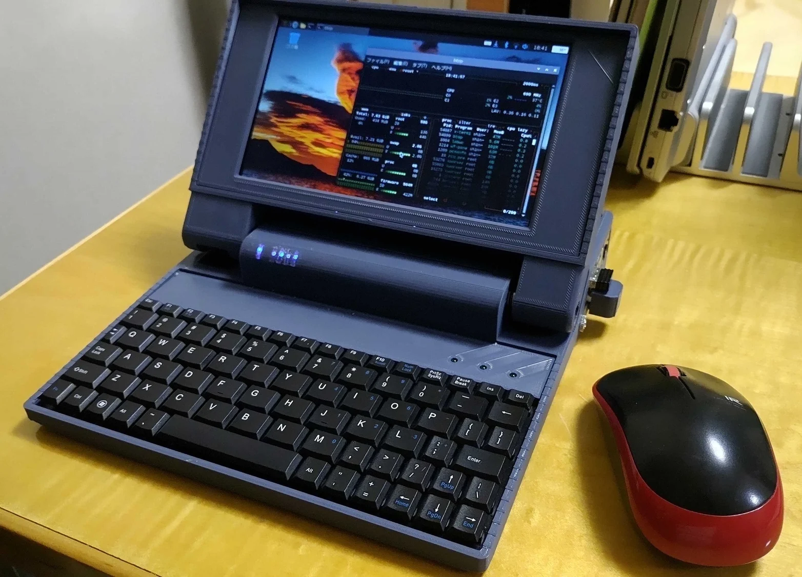 Raspberry Pi 4 7inch Laptop
