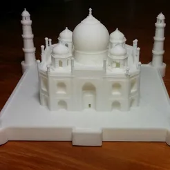 Nicely detailed model of the Taj Mahal